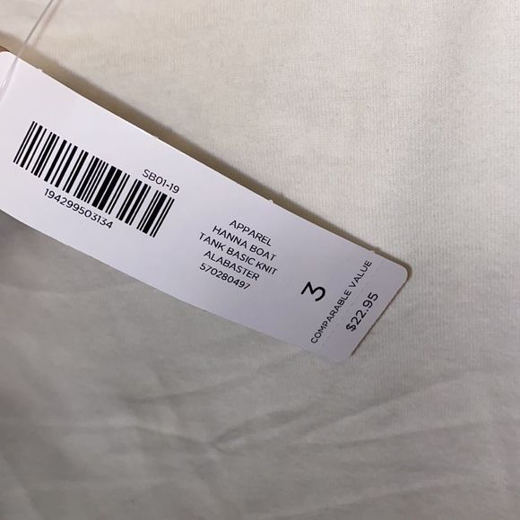 Chico's Women's Dropped Armhole White Tank Top Size XL. I did remove tag. - Picture 7 of 8